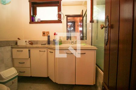 Casa à venda com 170m², 6 quartos e 20 vagasQuarto 2