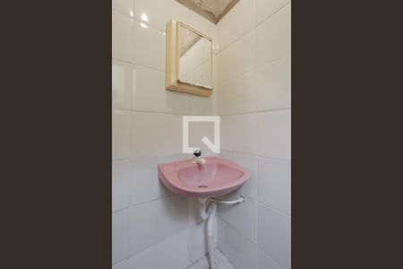 Casa à venda com 200m², 3 quartos e 2 vagasLavabo