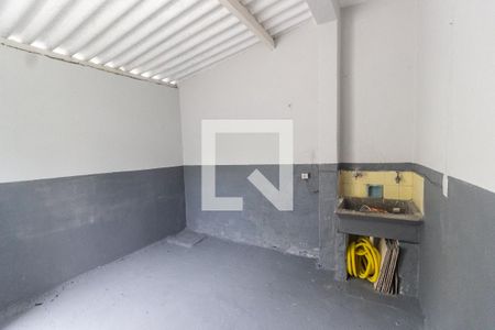 Casa para alugar com 50m², 1 quarto e sem vagaÁrea de serviço