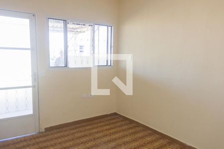 Casa para alugar com 70m², 2 quartos e 1 vagaSala