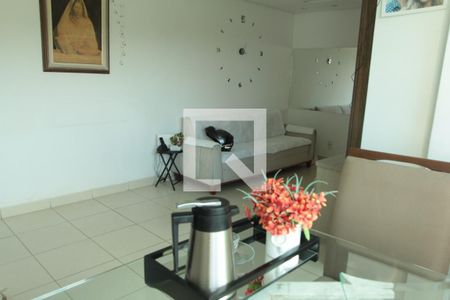 Sala de apartamento à venda com 3 quartos, 98m² em Serrano, Belo Horizonte