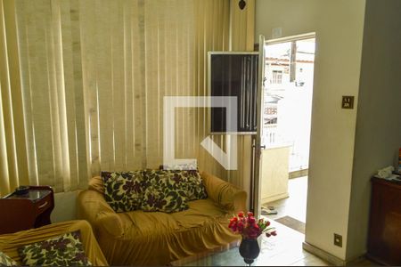 Casa de condomínio à venda com 480m², 2 quartos e 2 vagasSala de TV