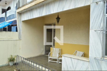 Casa de condomínio à venda com 480m², 2 quartos e 2 vagasEntrada