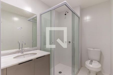 Banheiro de kitnet/studio para alugar com 1 quarto, 27m² em Vila Buarque, São Paulo