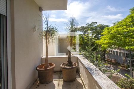 Casa à venda com 402m², 5 quartos e 3 vagasVaranda Suíte 1