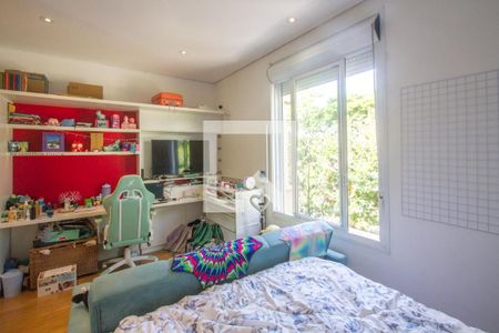 Casa à venda com 402m², 5 quartos e 3 vagasSuíte 2