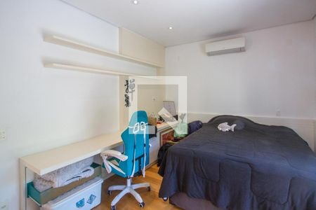 Casa à venda com 402m², 5 quartos e 3 vagasSuíte 1