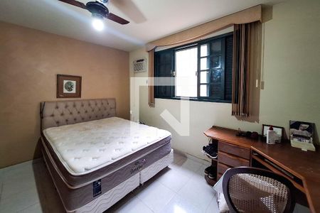 Casa à venda com 156m², 4 quartos e 2 vagasQuarto 2