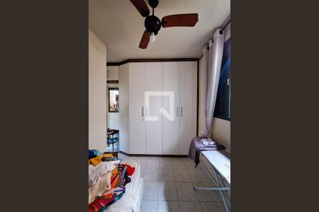 Casa à venda com 156m², 4 quartos e 2 vagasSuíte 1