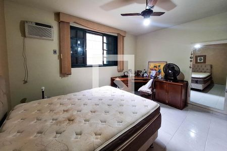 Casa à venda com 156m², 4 quartos e 2 vagasQuarto 2