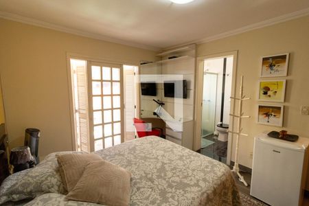 Casa para alugar com 285m², 4 quartos e 5 vagasSuíte 2