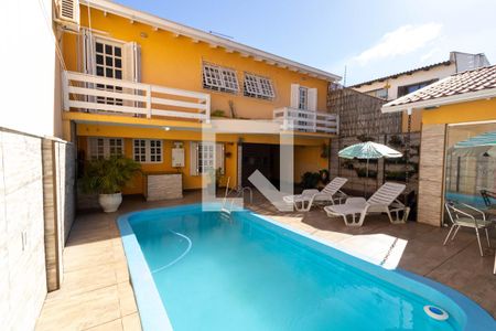 Casa para alugar com 285m², 4 quartos e 5 vagasPiscina