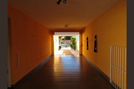 Casa para alugar com 285m², 4 quartos e 5 vagasGaragem