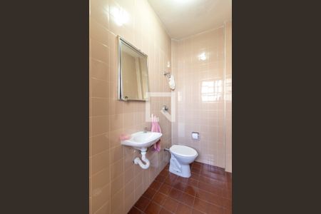 Apartamento para alugar com 329m², 3 quartos e 3 vagas Apartamento para alugar com 329m², 3 quartos e 3 vagasBanheiro de serviço