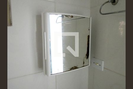 Banheiro - Espelho de casa para alugar com 1 quarto, 40m² em Jardim Maristela, São Paulo