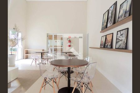 Apartamento à venda com 1 quarto, 61m² em Vila Itapura, Campinas