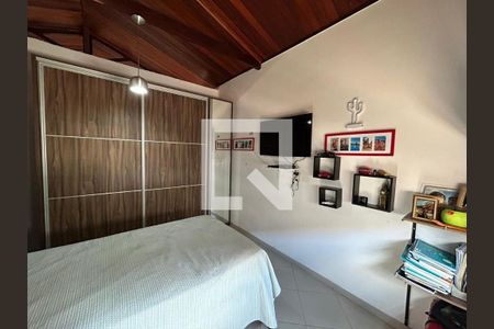 Casa à venda com 4 quartos, 317m² em Pirajá, Belo Horizonte