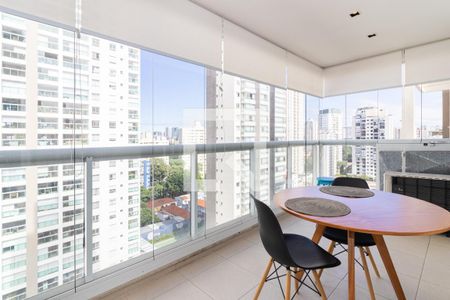 Varanda de apartamento à venda com 1 quarto, 43m² em Vila Olímpia, São Paulo