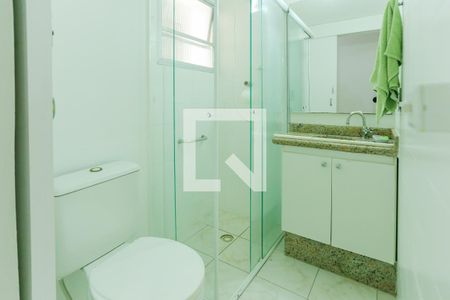 Apartamento à venda com 70m², 3 quartos e 1 vaga Apartamento à venda com 70m², 3 quartos e 1 vagaBanheiro