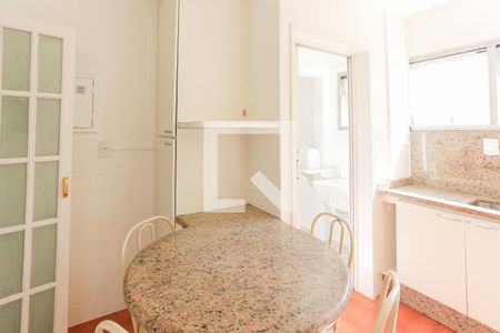 Apartamento à venda com 70m², 3 quartos e 1 vaga Apartamento à venda com 70m², 3 quartos e 1 vagaCozinha