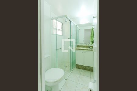 Apartamento à venda com 70m², 3 quartos e 1 vaga Apartamento à venda com 70m², 3 quartos e 1 vagaBanheiro