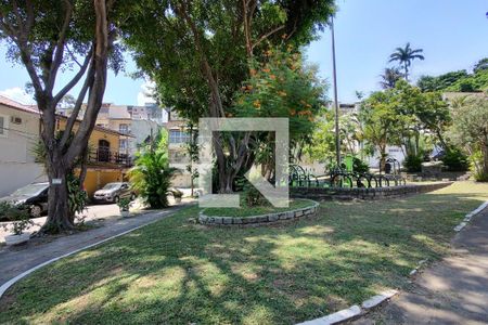 Casa de condomínio para alugar com 226m², 3 quartos e 1 vagaPraça