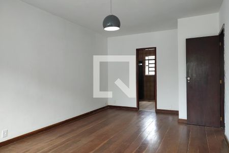 Casa de condomínio para alugar com 226m², 3 quartos e 1 vagaQuarto 2 - Suíte