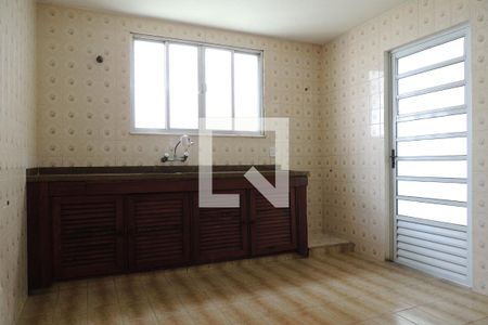 Casa de condomínio para alugar com 226m², 3 quartos e 1 vagaCozinha - Armários