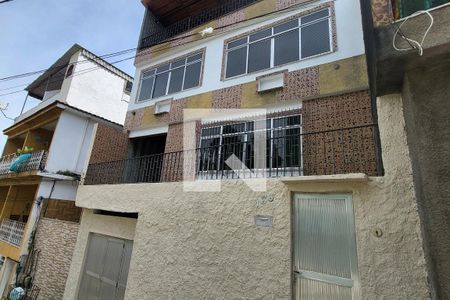 Casa de condomínio para alugar com 226m², 3 quartos e 1 vagaFachada