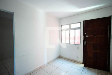 Apartamento para alugar com 2 quartos, 42m² em Conjunto Residencial José Bonifácio, São Paulo