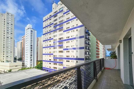 Varanda de apartamento para alugar com 3 quartos, 120m² em Barra Funda, Guarujá