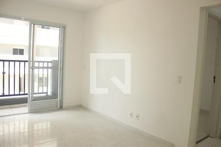 Sala de apartamento para alugar com 2 quartos, 42m² em Jardim Adriana, Guarulhos