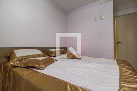 Apartamento à venda com 79m², 3 quartos e 2 vagas Apartamento à venda com 79m², 3 quartos e 2 vagasSuíte