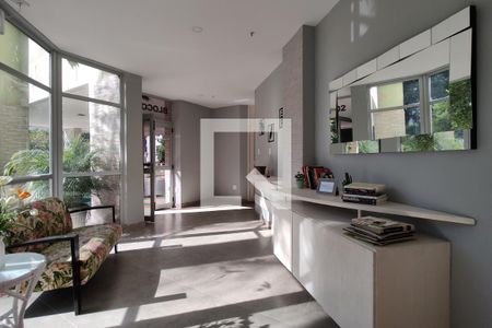 Apartamento à venda com 47m², 2 quartos e 2 vagasHall de entrada