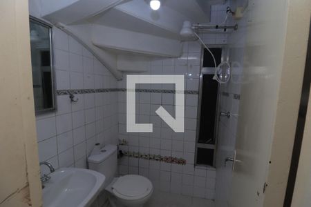 Banheiro de kitnet/studio para alugar com 0 quarto, 12m² em Tatuapé, São Paulo