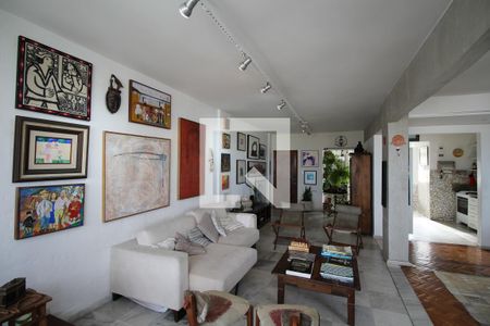 Sala de apartamento para alugar com 2 quartos, 200m² em Graça, Salvador