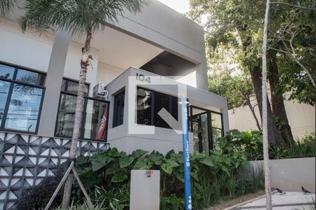 Apartamento à venda com 86m², 2 quartos e 1 vaga Apartamento à venda com 86m², 2 quartos e 1 vagaFrente