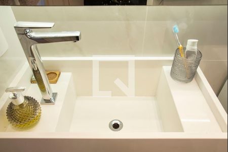 Apartamento à venda com 86m², 2 quartos e 1 vaga Apartamento à venda com 86m², 2 quartos e 1 vagaBanheiro