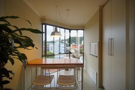 Sala de apartamento para alugar com 2 quartos, 80m² em Vila Nova, Novo Hamburgo