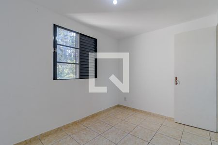 Quarto 1 de apartamento à venda com 2 quartos, 47m² em Jardim Mirna, Taboão da Serra