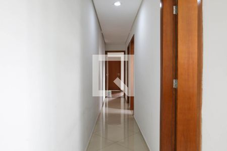 Corredor de apartamento para alugar com 3 quartos, 200m² em Vila Nossa Senhora das Vitórias, Mauá