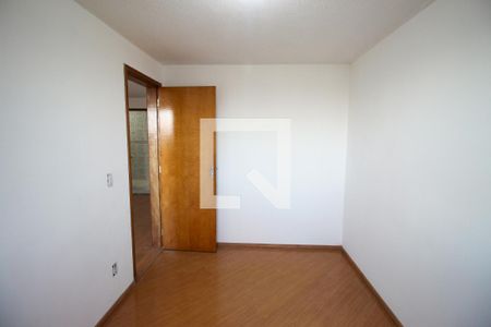 Quarto 1 de apartamento para alugar com 3 quartos, 56m² em Itaquera, São Paulo