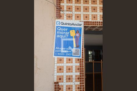 Casa à venda com 145m², 3 quartos e 2 vagasFachada com Plaquinha