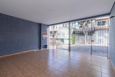 Casa à venda com 145m², 3 quartos e 2 vagasGaragem