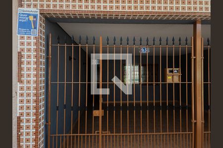 Casa à venda com 145m², 3 quartos e 2 vagasFachada com Plaquinha