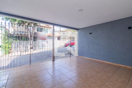 Casa à venda com 145m², 3 quartos e 2 vagasGaragem