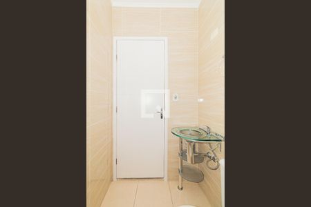 Casa à venda com 145m², 3 quartos e 2 vagasBanheiro da Suíte