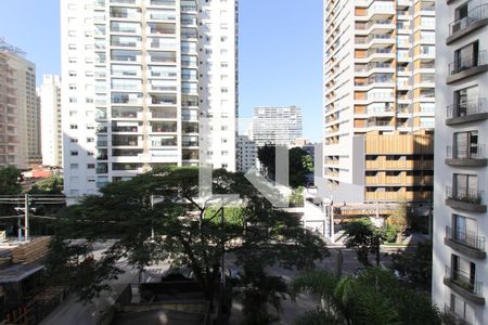 Vista  de apartamento à venda com 1 quarto, 55m² em Vila Nova Conceição, São Paulo