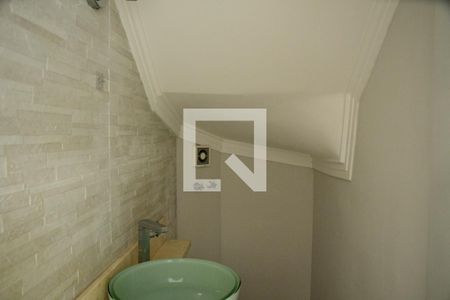 Lavabo de casa de condomínio para alugar com 3 quartos, 113m² em Chácara Canta Galo, Cotia