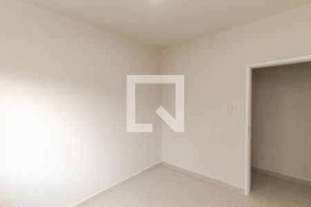 Quarto 2 de casa para alugar com 2 quartos, 58m² em Vila Sabrina, São Paulo